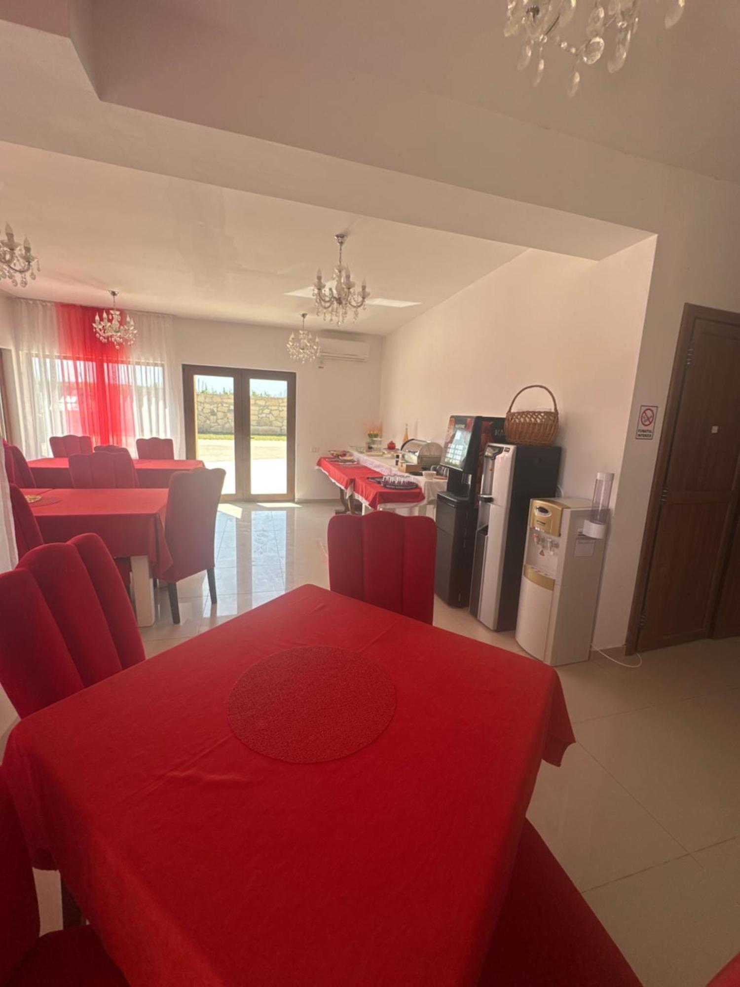 Hotel Pensiunea Fabian à Jurilovca Extérieur photo