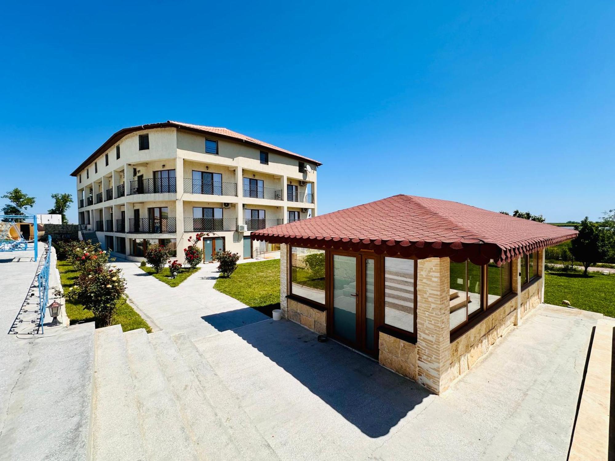 Hotel Pensiunea Fabian à Jurilovca Extérieur photo